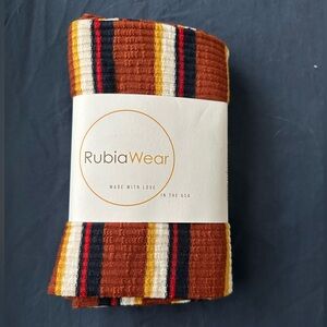 NWT RubiaWear Legwarmers